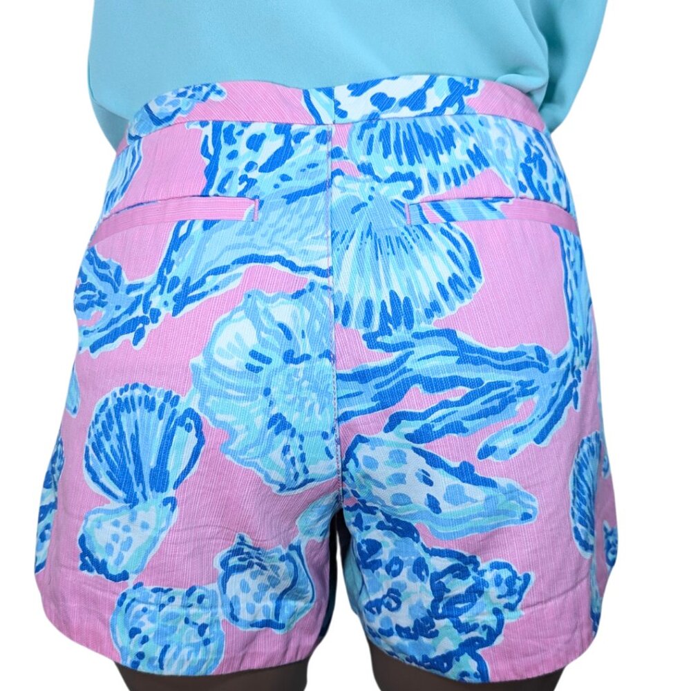 Lilly Pulitzer 2 Pink & Blue Flat Front Seashell Cotton Chino Shorts 3.5" Inseam - Picture 2 of 8